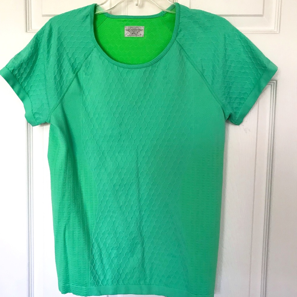 Athleta Activewear Short Sleeve Tee